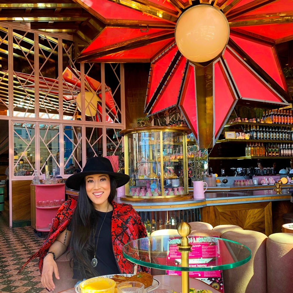 Meet your Posher, Yesenia